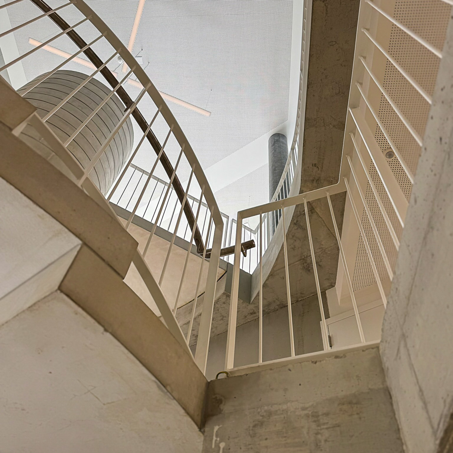ARCHIMETAL CONSTRUCTION METALLIQUES Design sur mesure